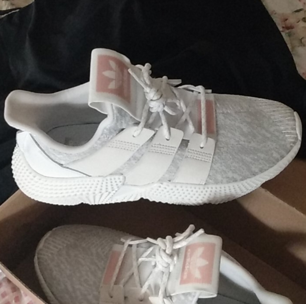 Adidas Phophere Athletic Shoes
